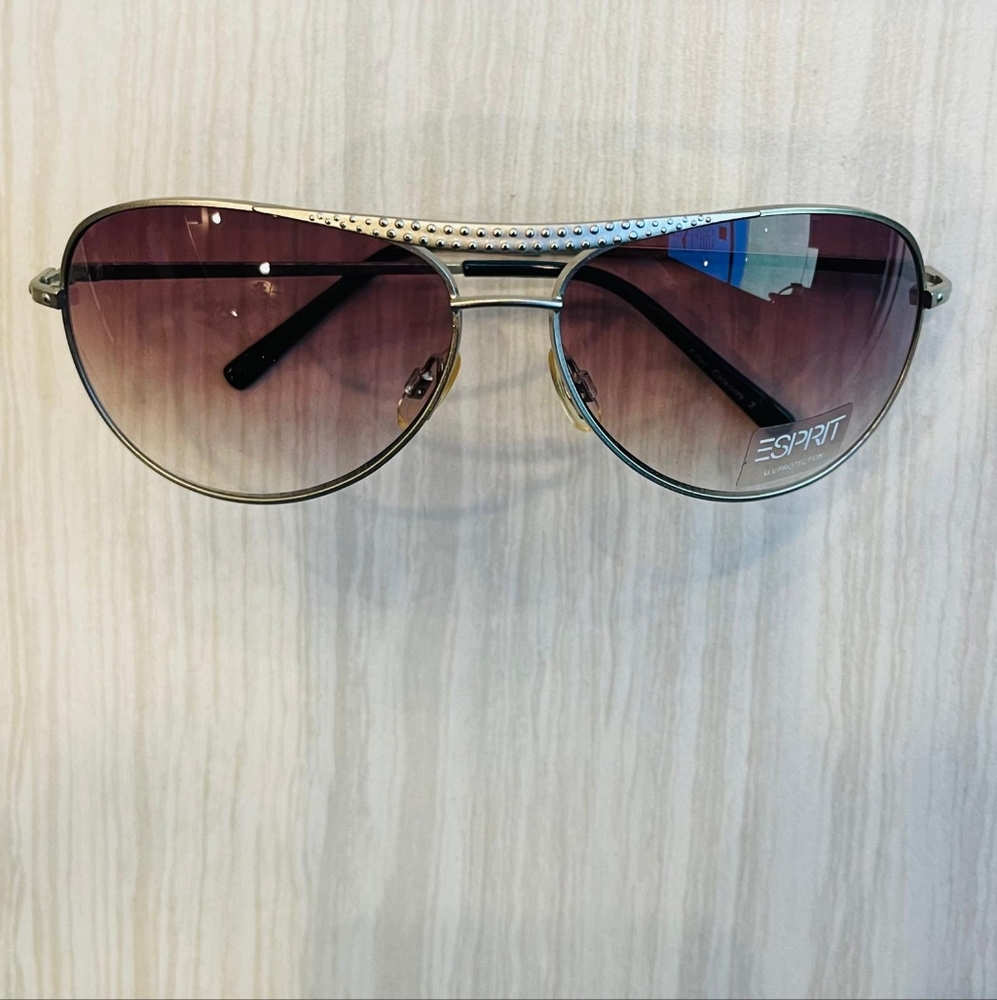 NWOT, ESPRIT GOLD AVIATOR SUNGLASSES GRADIENT LENS CRYSTAL BROW BAR ​+ CASE.